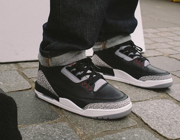 Air Jordan 3 Black Cement sneakers